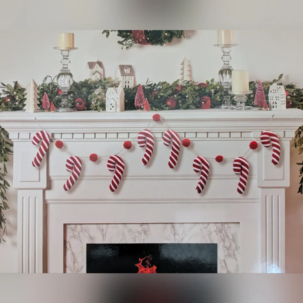 NIB Large Cozy Candy Cane Christmas Garland 6 FT Peppermint Holiday Gingerbread